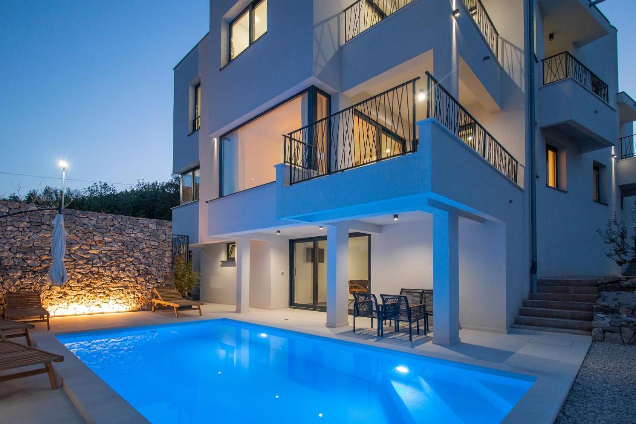 Villa Sea Silhouette Zman Exterior photo